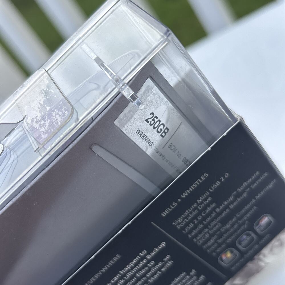SimpleTech Signature Mini Ice 250 GB External Hard Drive - Picture 7 of 7